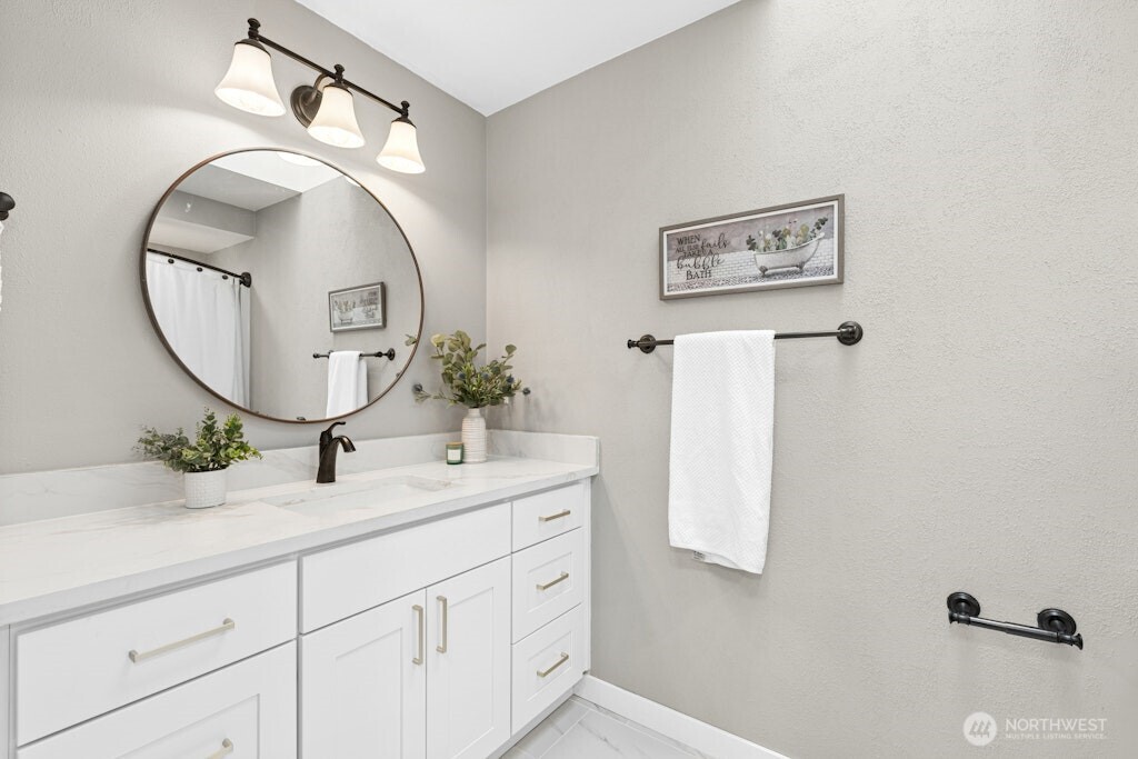 26100 SE 225th Place , Maple Valley, WA 98038