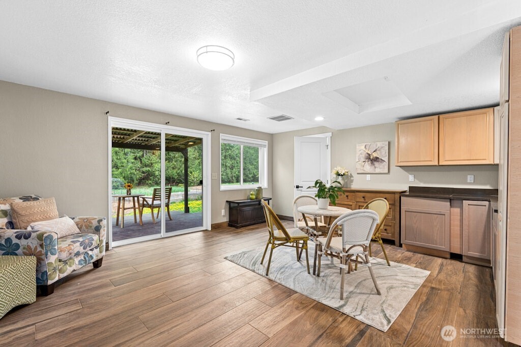 26100 SE 225th Place , Maple Valley, WA 98038