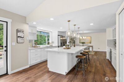 26100 SE 225th Place , Maple Valley, WA 98038 - Photo 8
