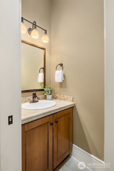 805 92nd Avenue NE, Bellevue, WA 98004 - Photo 34