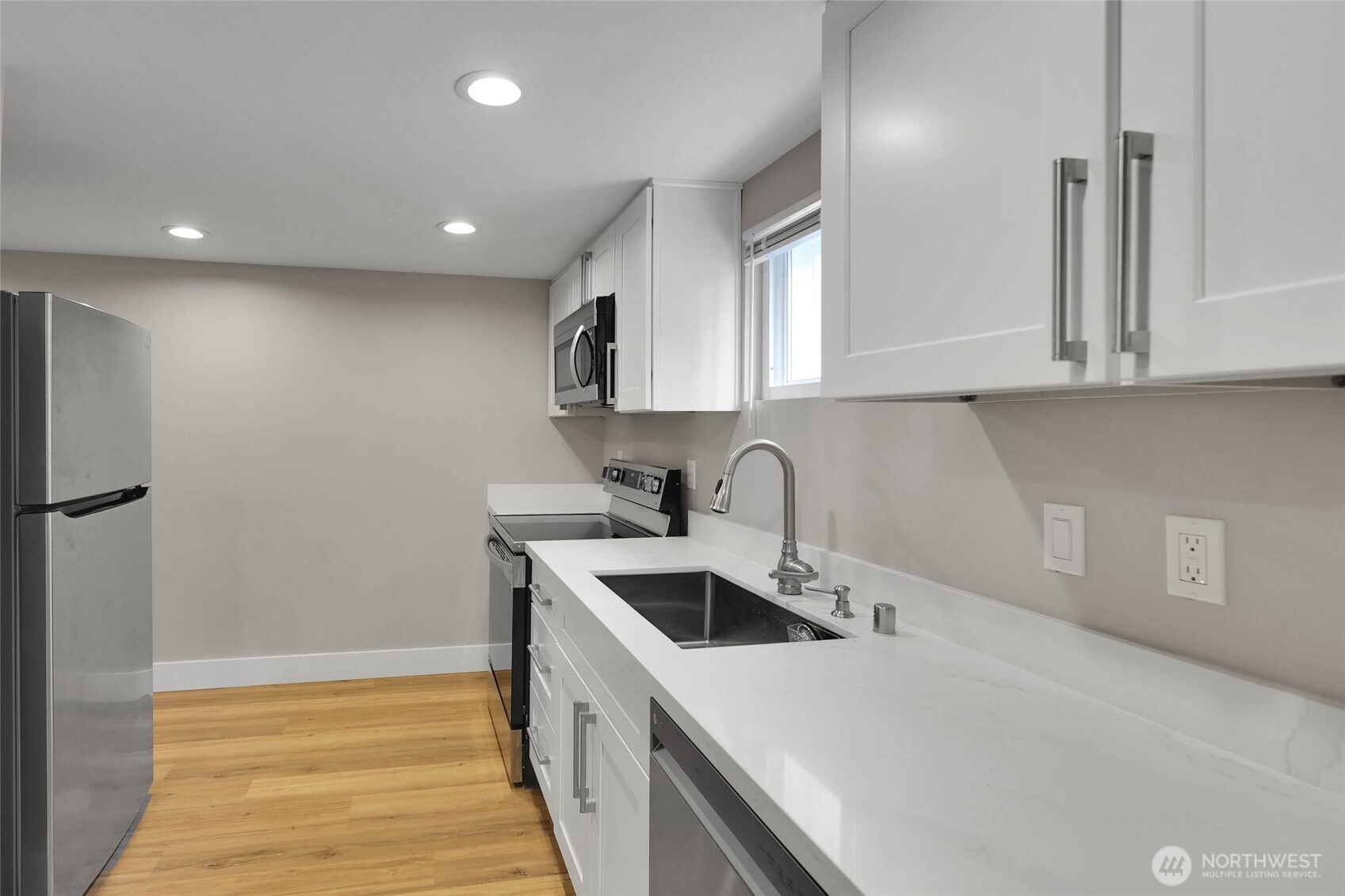 7901 16th Avenue SW, Seattle, WA 98106