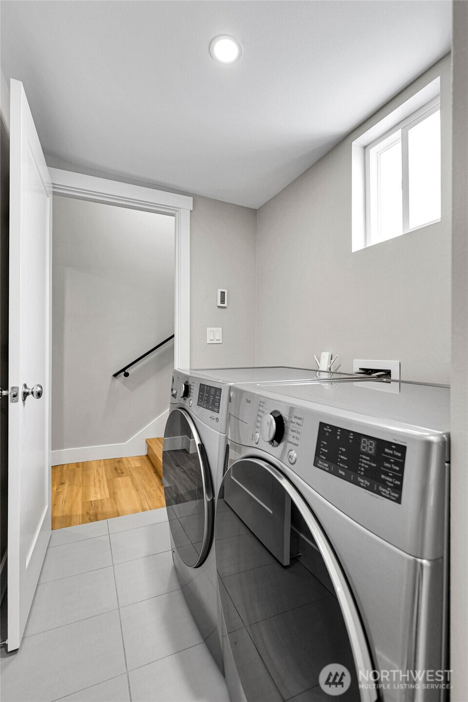 7901 16th Avenue SW, Seattle, WA 98106
