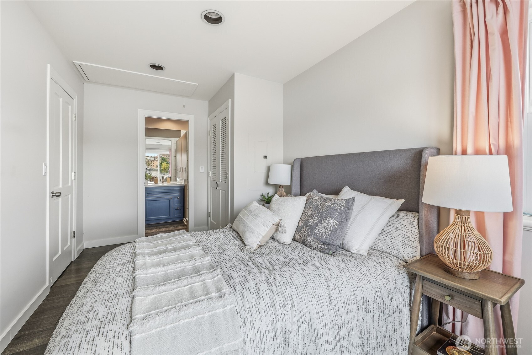 1212 E Shelby #5, Seattle, WA 98102