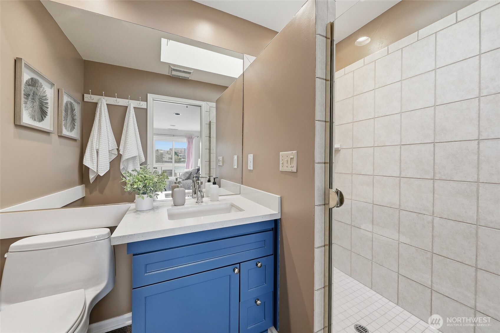 1212 E Shelby #5, Seattle, WA 98102
