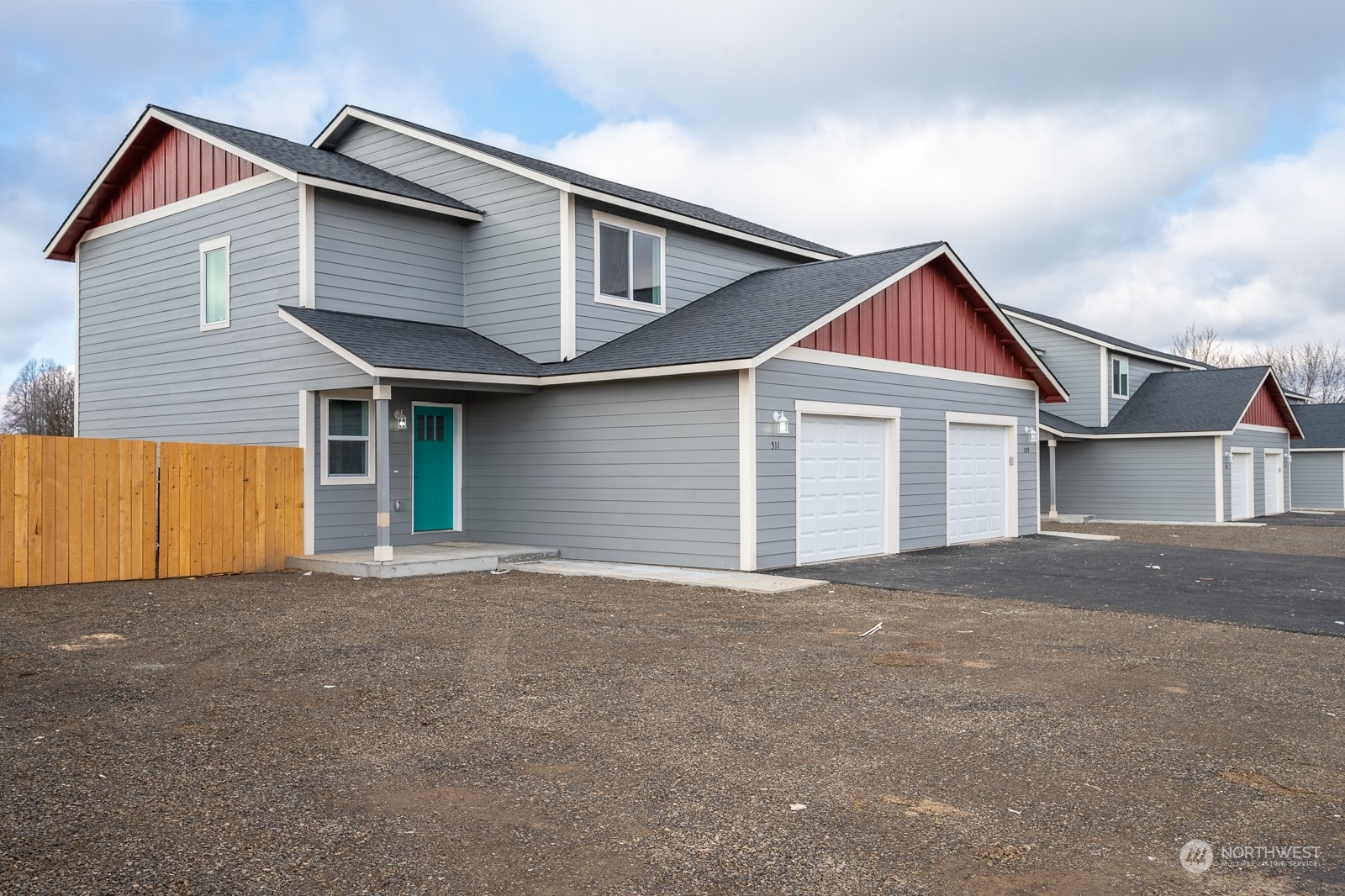 613 615 S Pine Avenue , Warden, WA 98857
