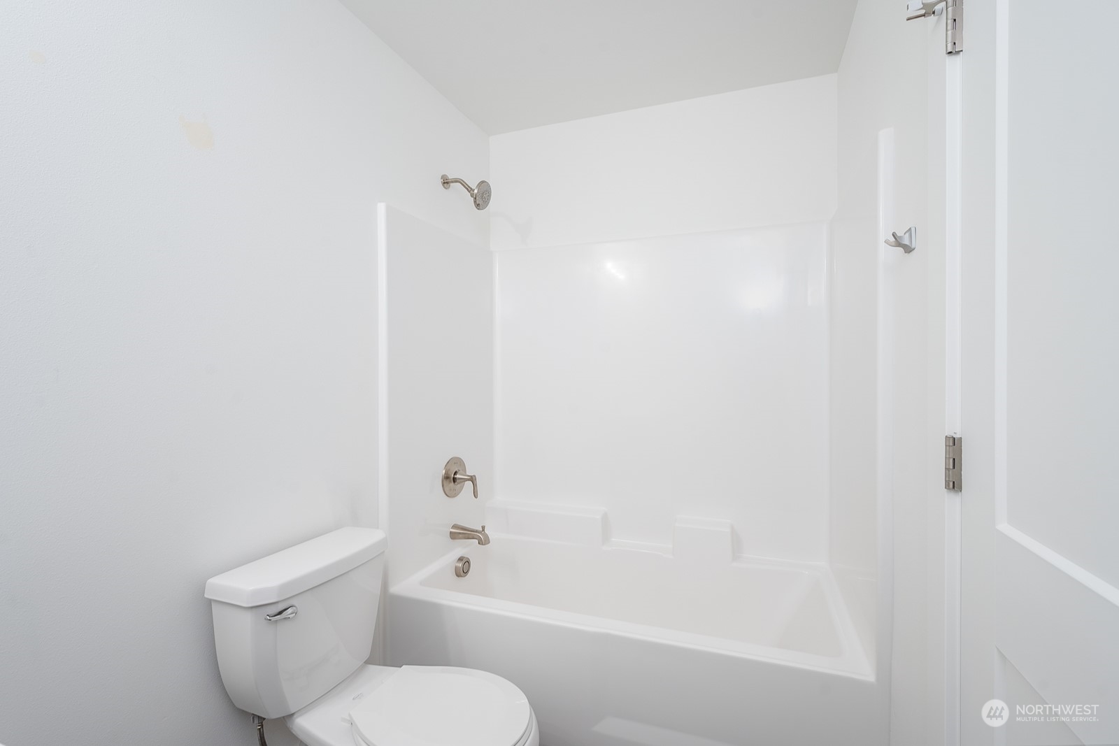 513 515 S Pine Avenue , Warden, WA 98857