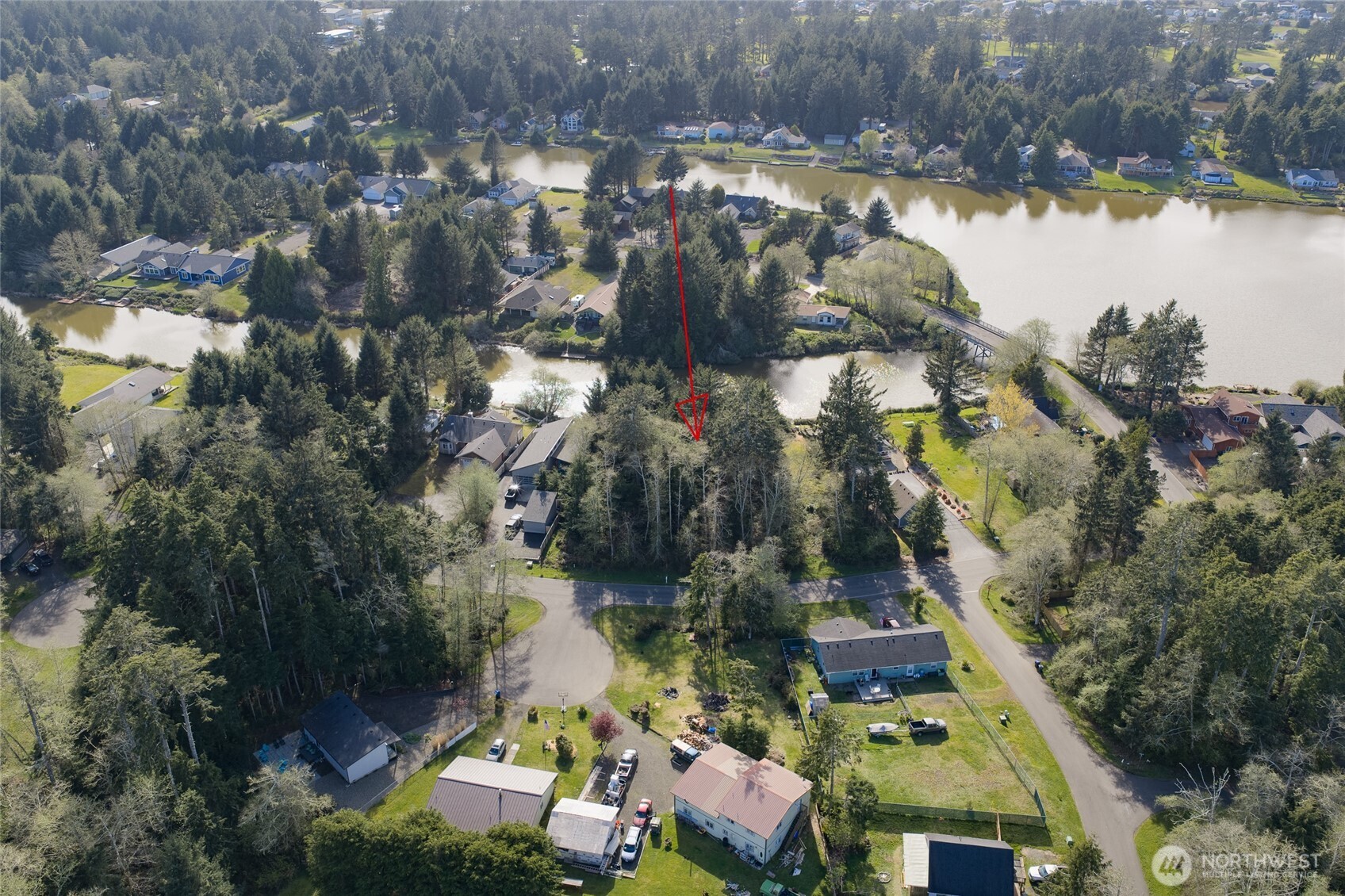 189 Duck Lake Drive NE, Ocean Shores, WA 98569