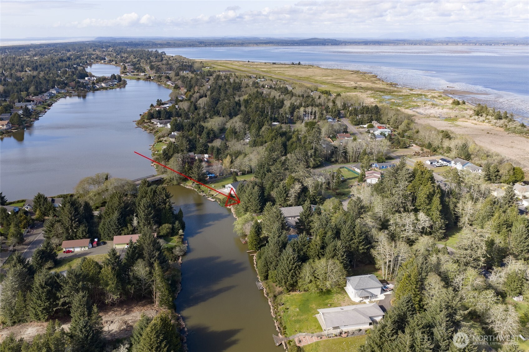 189 Duck Lake Drive NE, Ocean Shores, WA 98569
