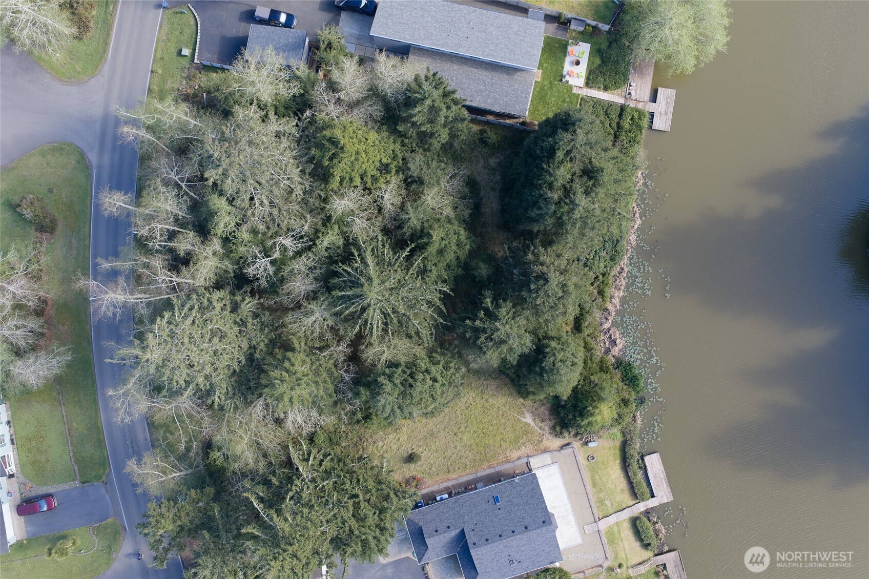 189 Duck Lake Drive NE, Ocean Shores, WA 98569