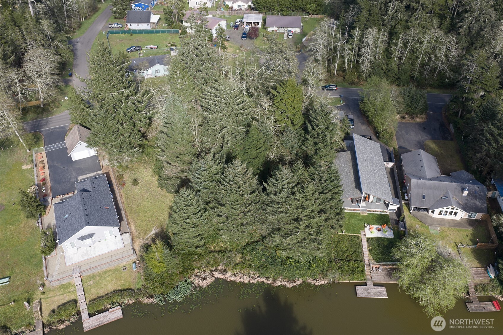 189 Duck Lake Drive NE, Ocean Shores, WA 98569
