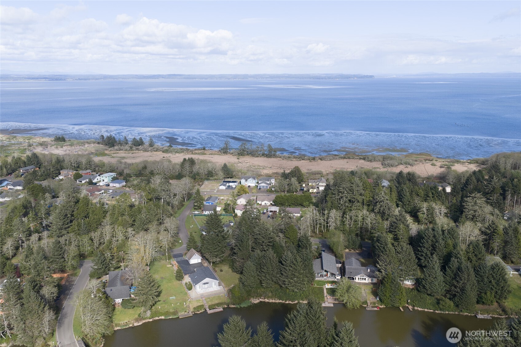 189 Duck Lake Drive NE, Ocean Shores, WA 98569