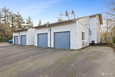 665 Sunset Avenue , Ocean Shores, WA 98569
