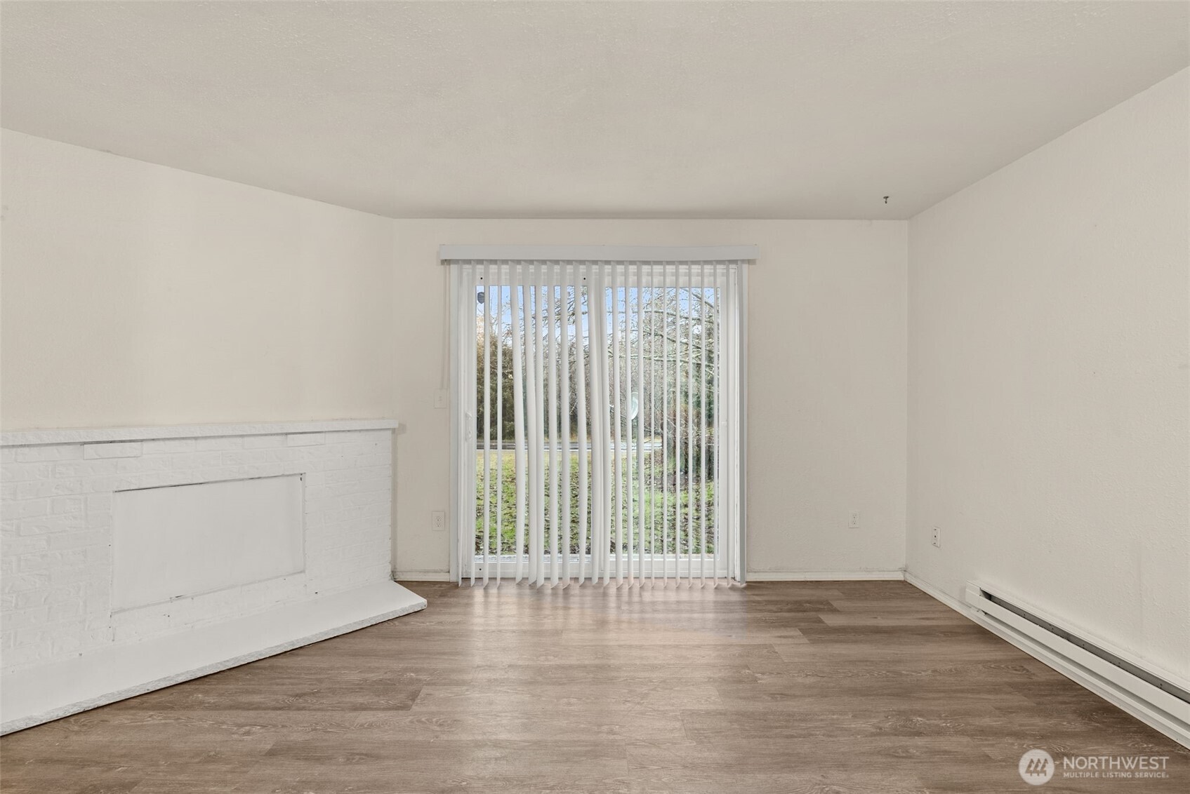 665 Sunset Avenue , Ocean Shores, WA 98569