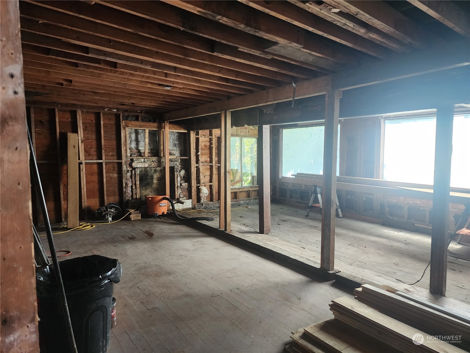 2325 Wheaton Way , Bremerton, WA 98310