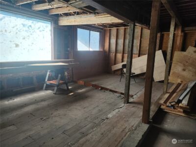 2325 Wheaton Way , Bremerton, WA 98310 - Photo 16