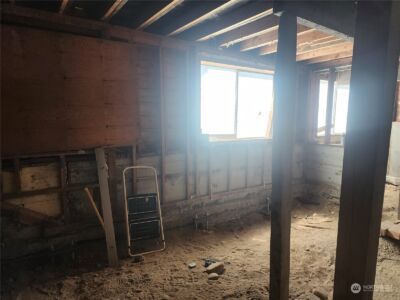2325 Wheaton Way , Bremerton, WA 98310 - Photo 17