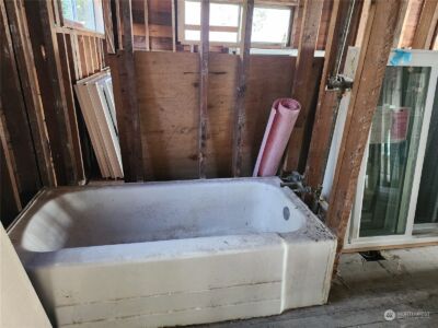 2325 Wheaton Way , Bremerton, WA 98310 - Photo 31