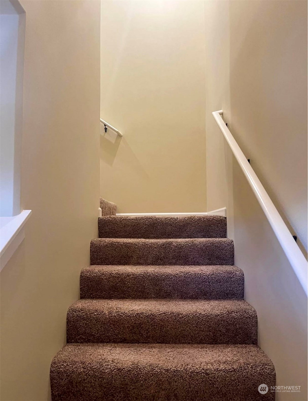 1201 Monitor Avenue , Wenatchee, WA 98801