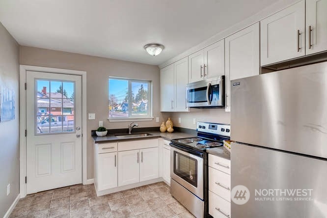 5404 S M Street , Tacoma, WA 98408