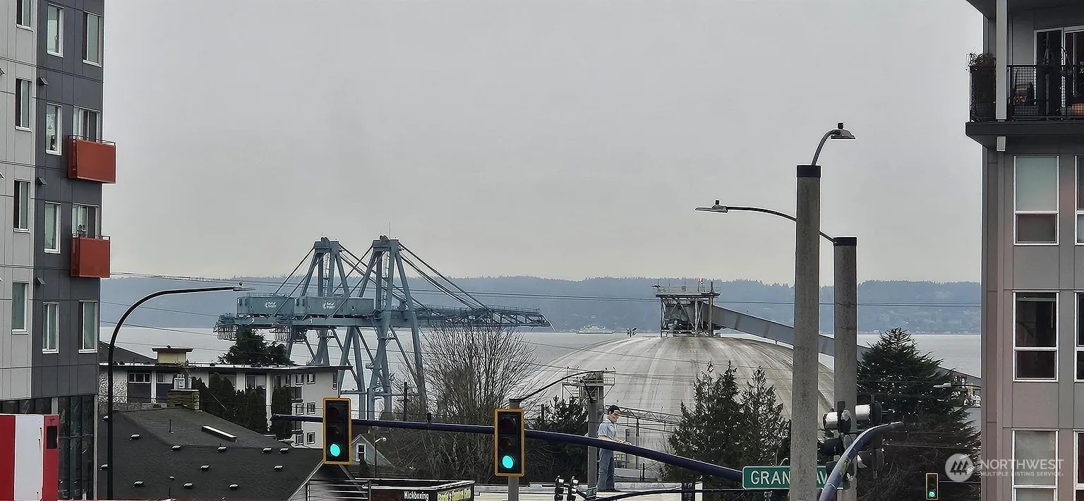 1313 Hewitt Avenue , Everett, WA 98201