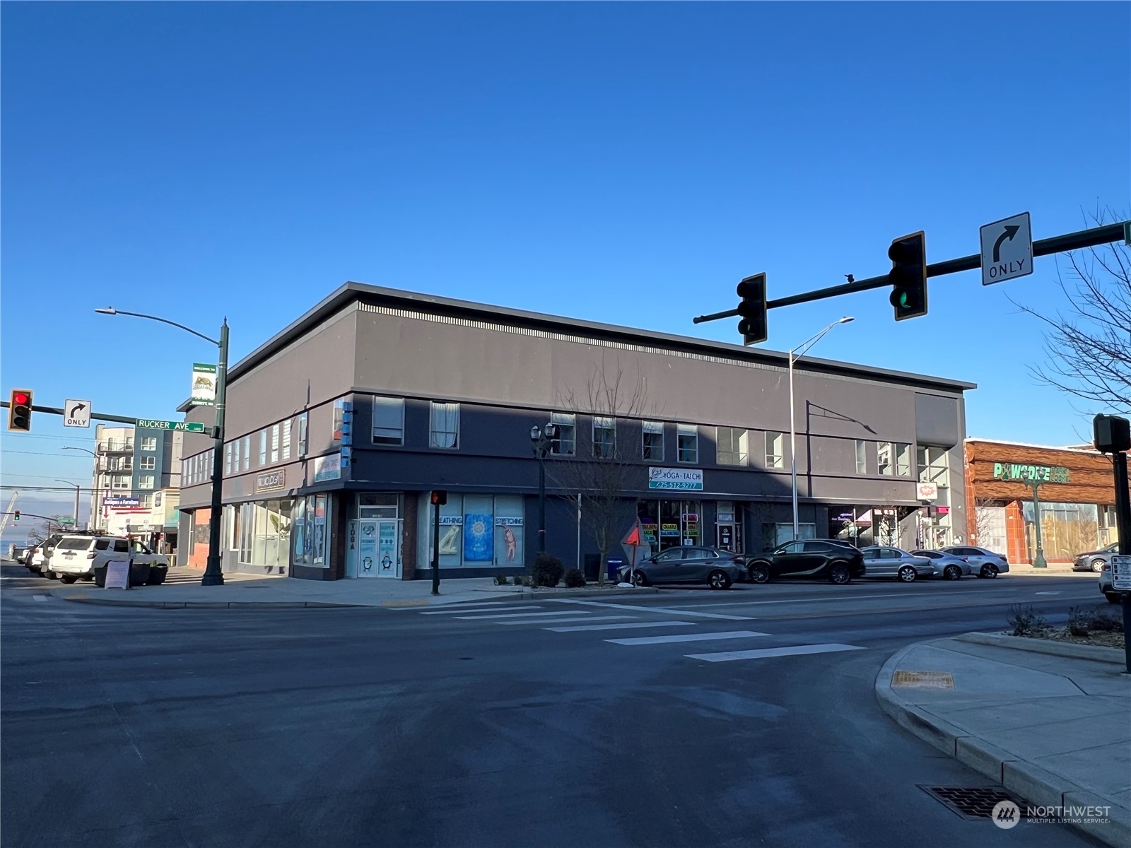 1313 Hewitt Avenue , Everett, WA 98201