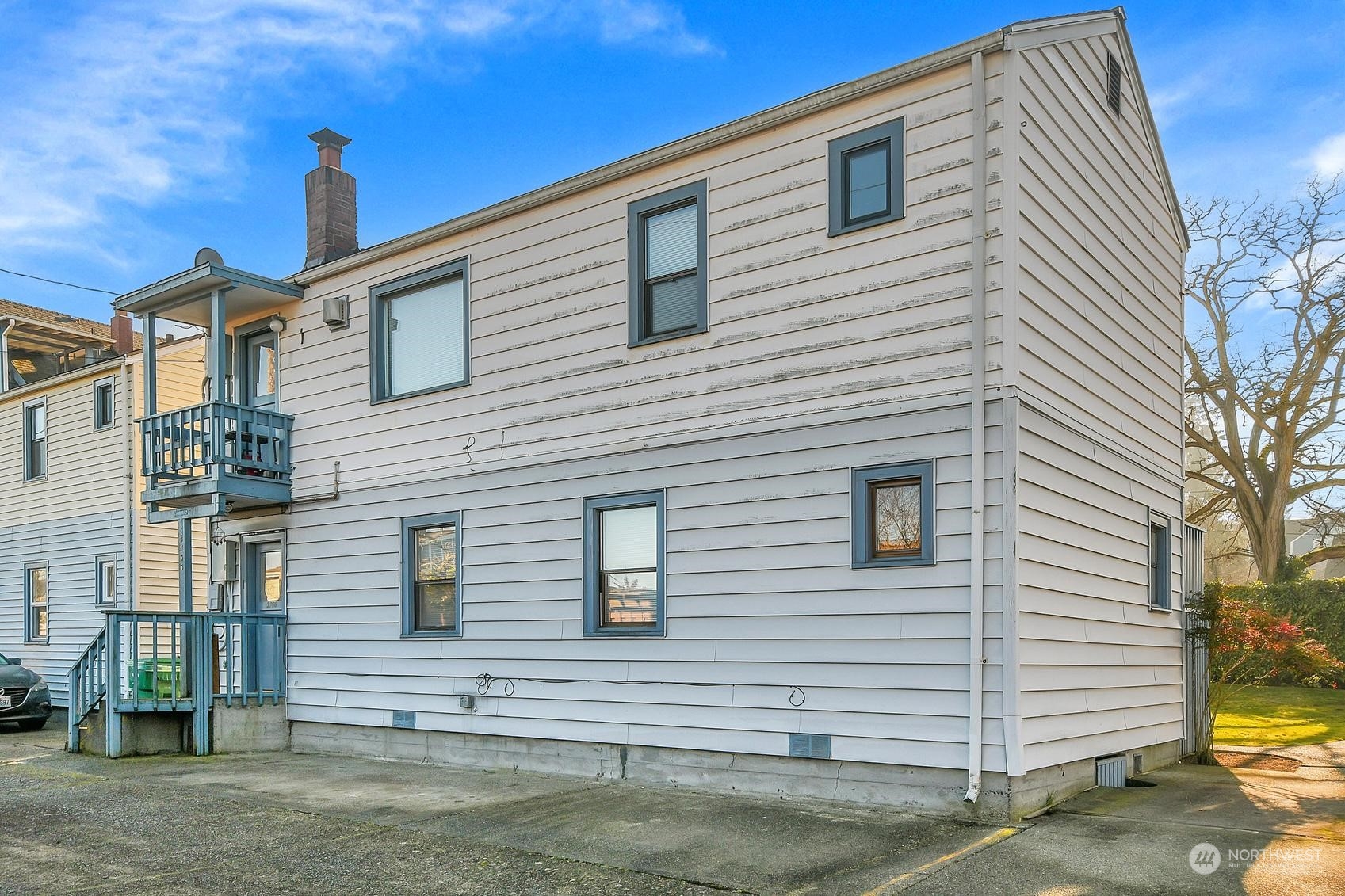 2515 Belvidere Avenue SW, Seattle, WA 98126-2120