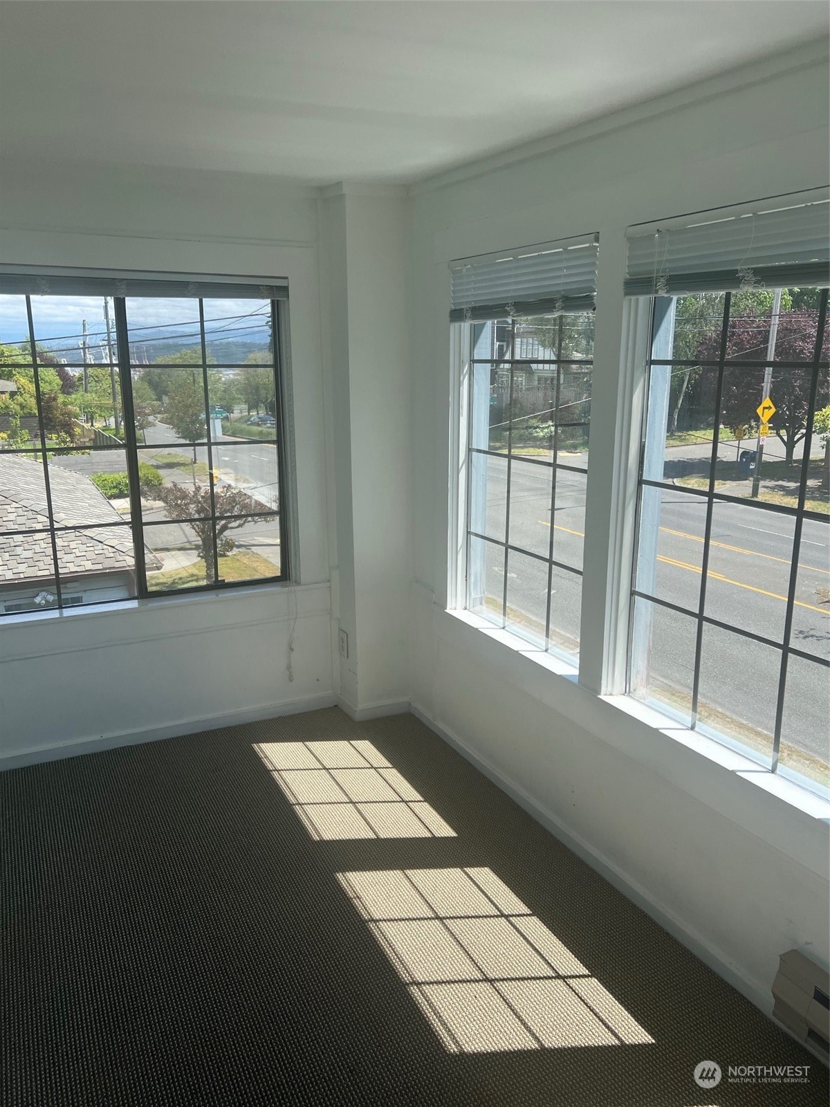 2515 Belvidere Avenue SW, Seattle, WA 98126-2120