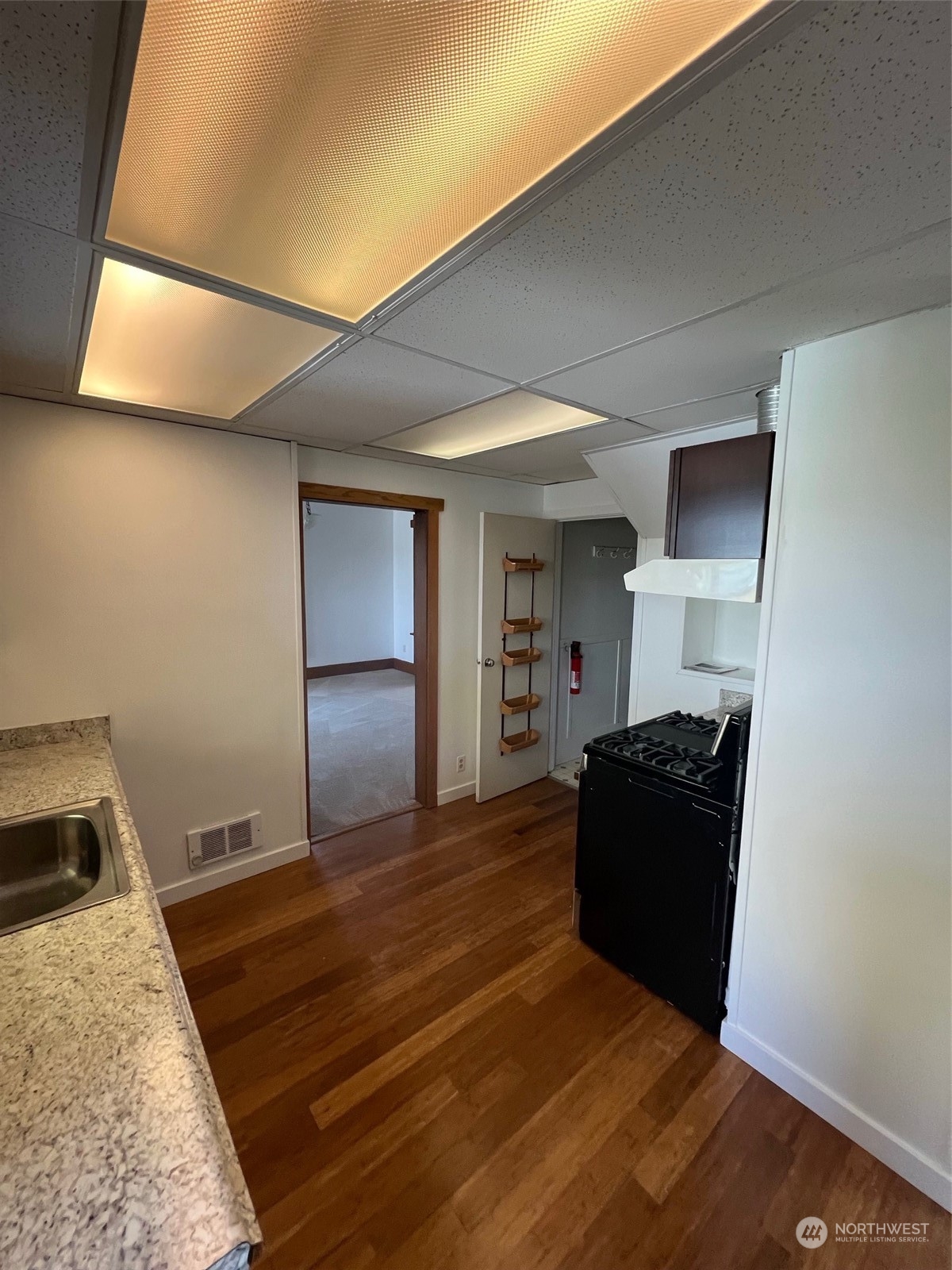 2515 Belvidere Avenue SW, Seattle, WA 98126-2120