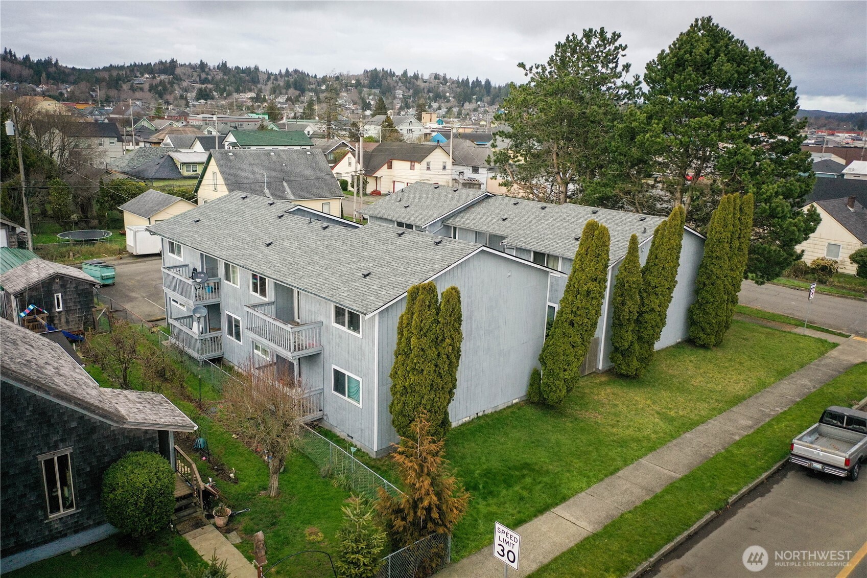 900 906 W Heron Street , Aberdeen, WA 98520