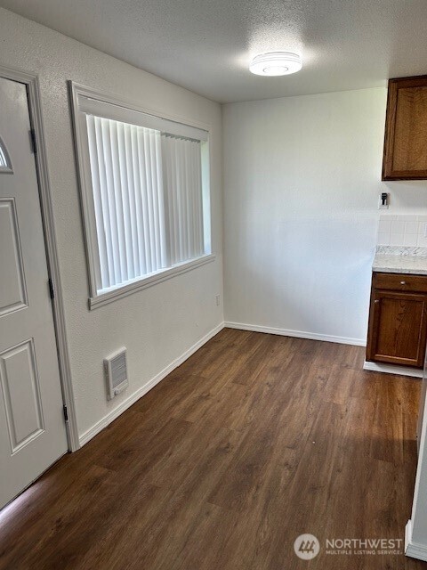 11108 Sheridan Avenue S, Tacoma, WA 98444-2742