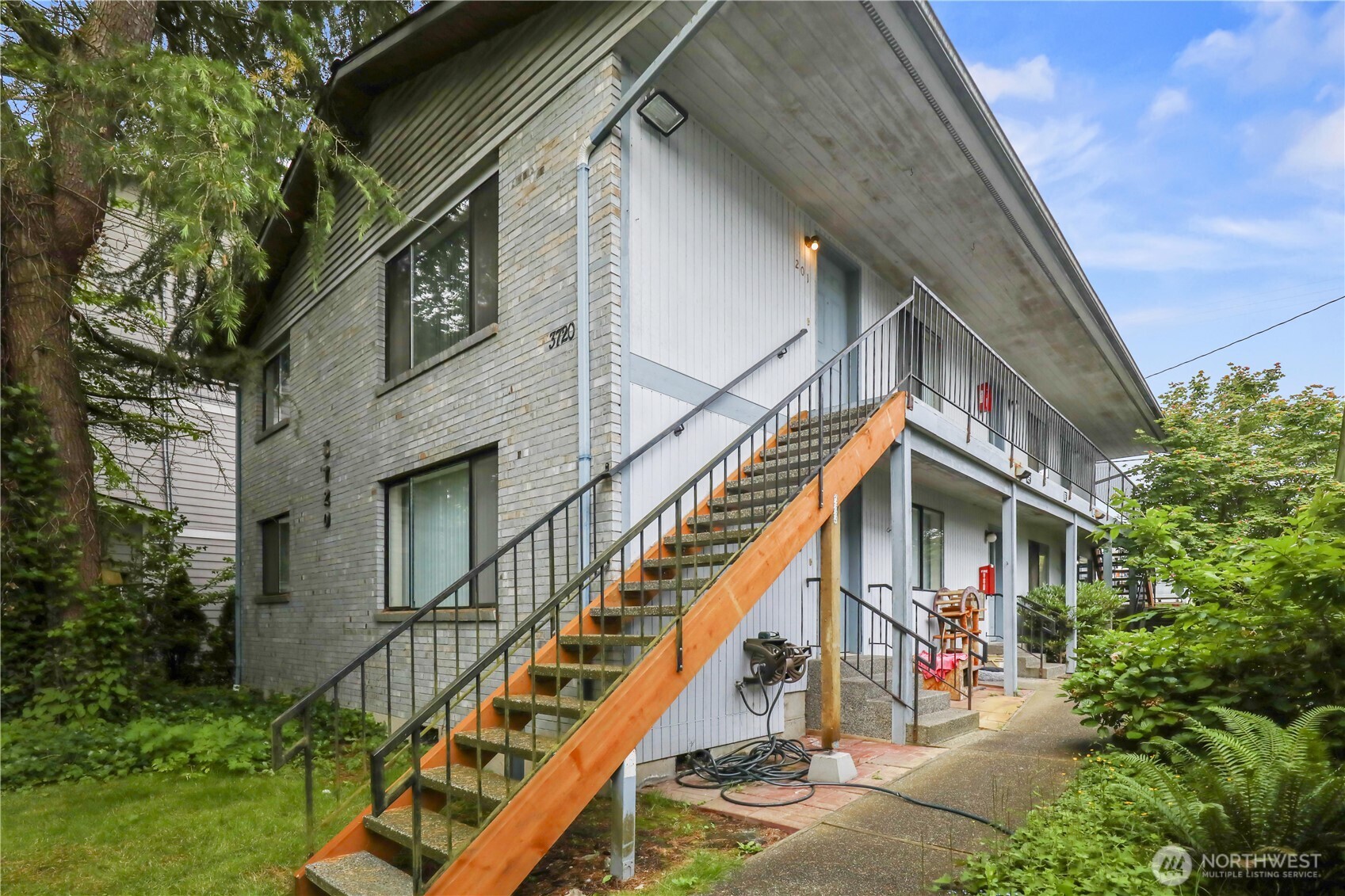3718 Wetmore Avenue , Everett, WA 98201
