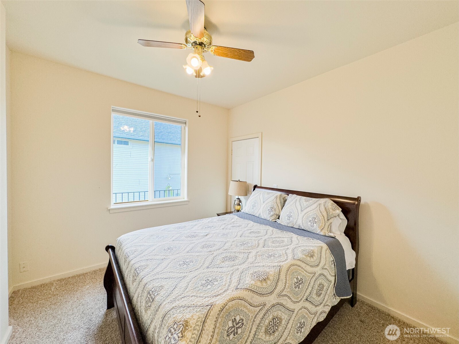718 SE Scenic View Drive #A & B, College Place, WA 99324