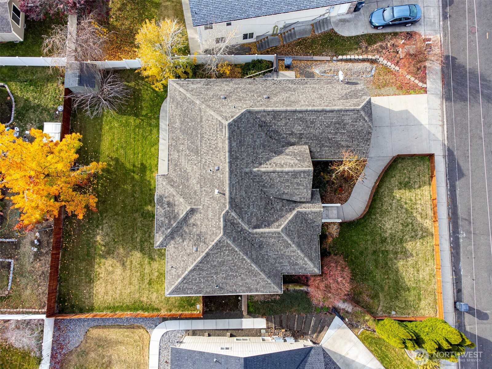 718 SE Scenic View Drive #A & B, College Place, WA 99324