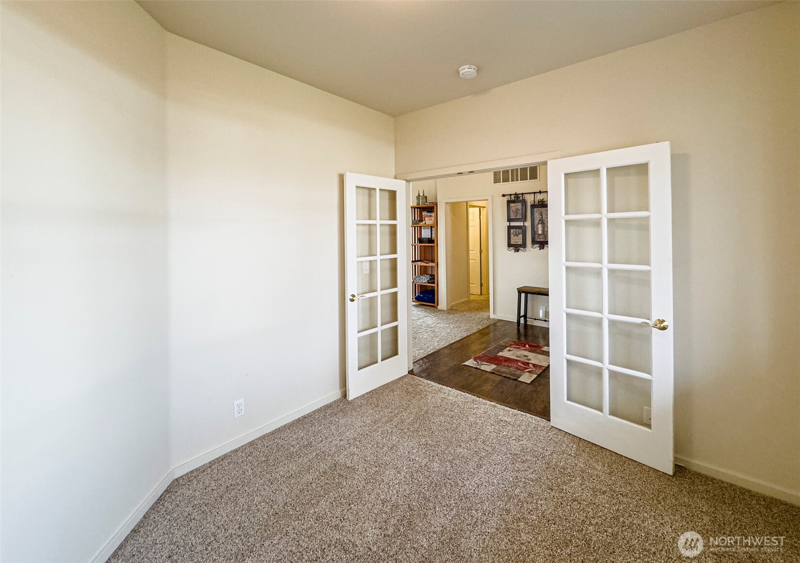 718 SE Scenic View Drive #A & B, College Place, WA 99324