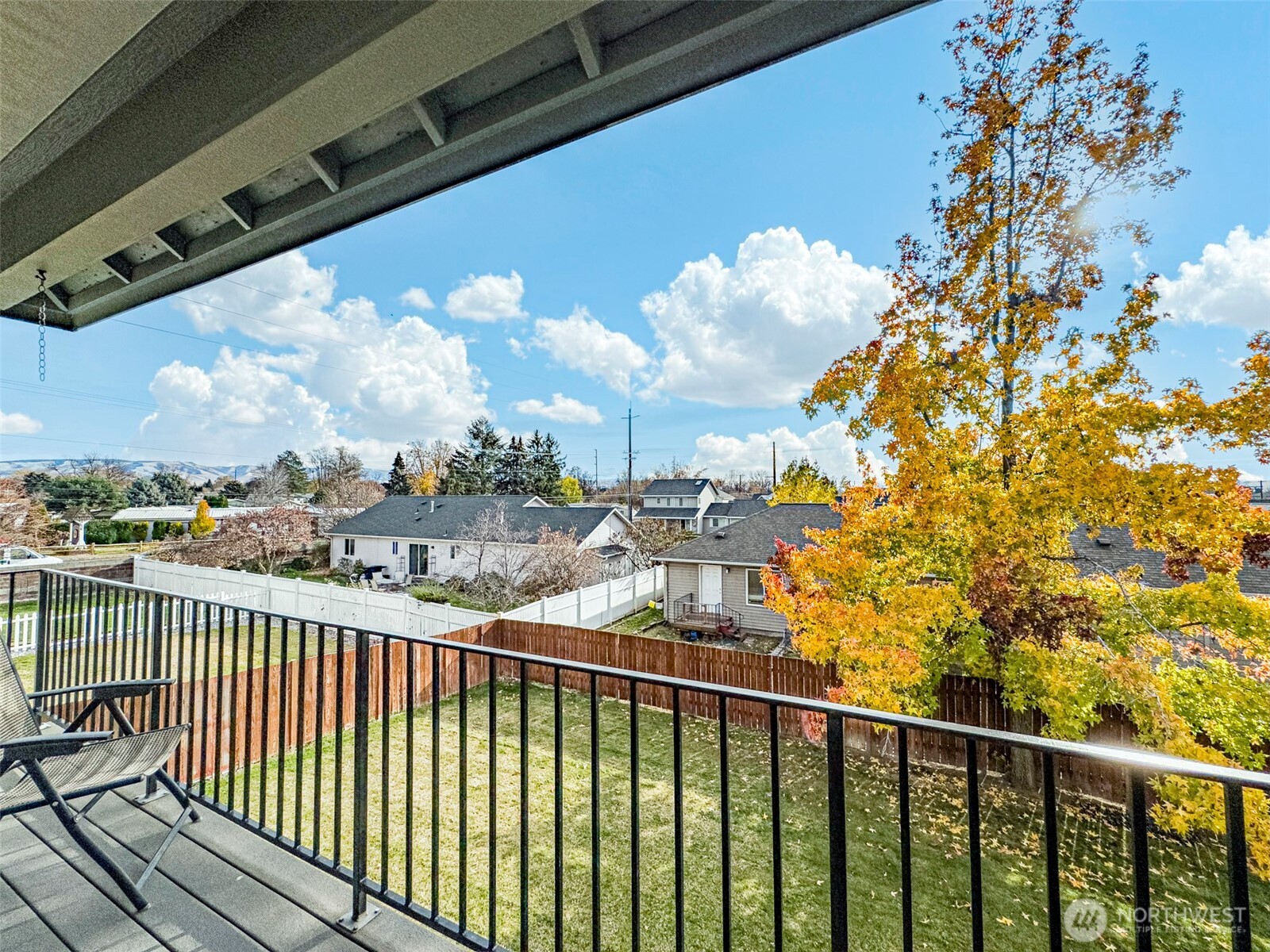 718 SE Scenic View Drive #A & B, College Place, WA 99324