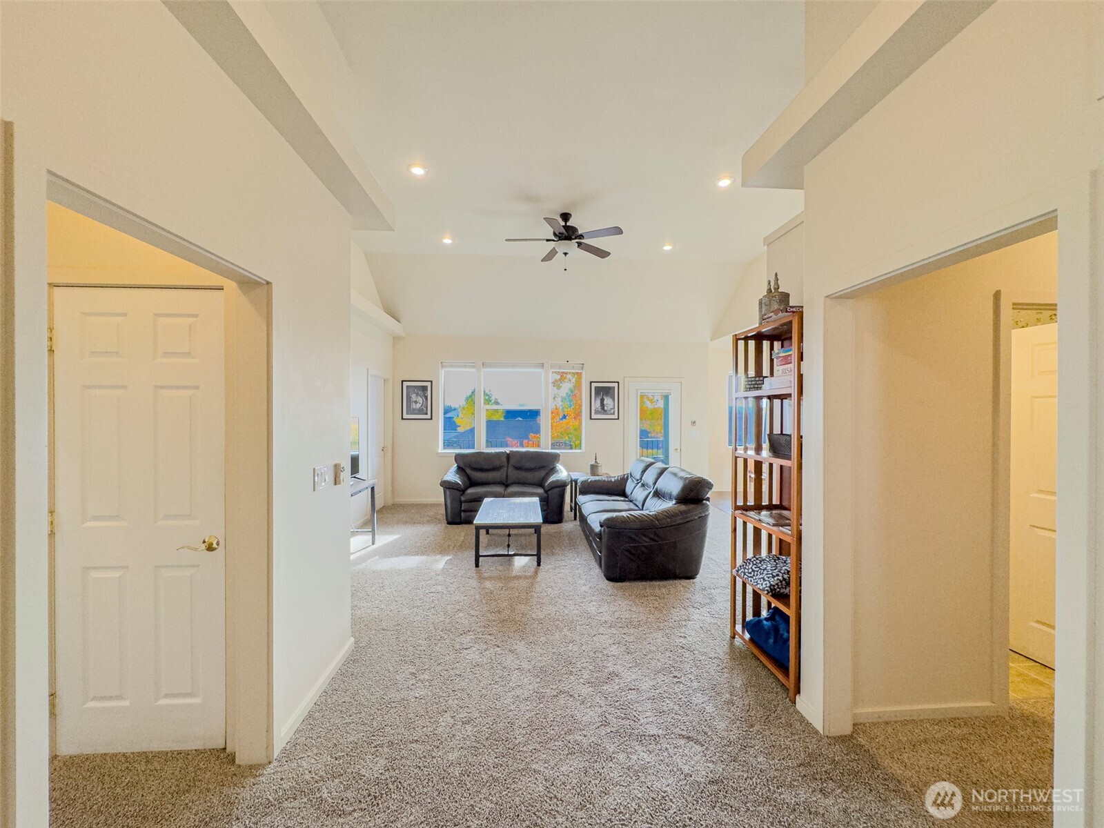 718 SE Scenic View Drive #A & B, College Place, WA 99324