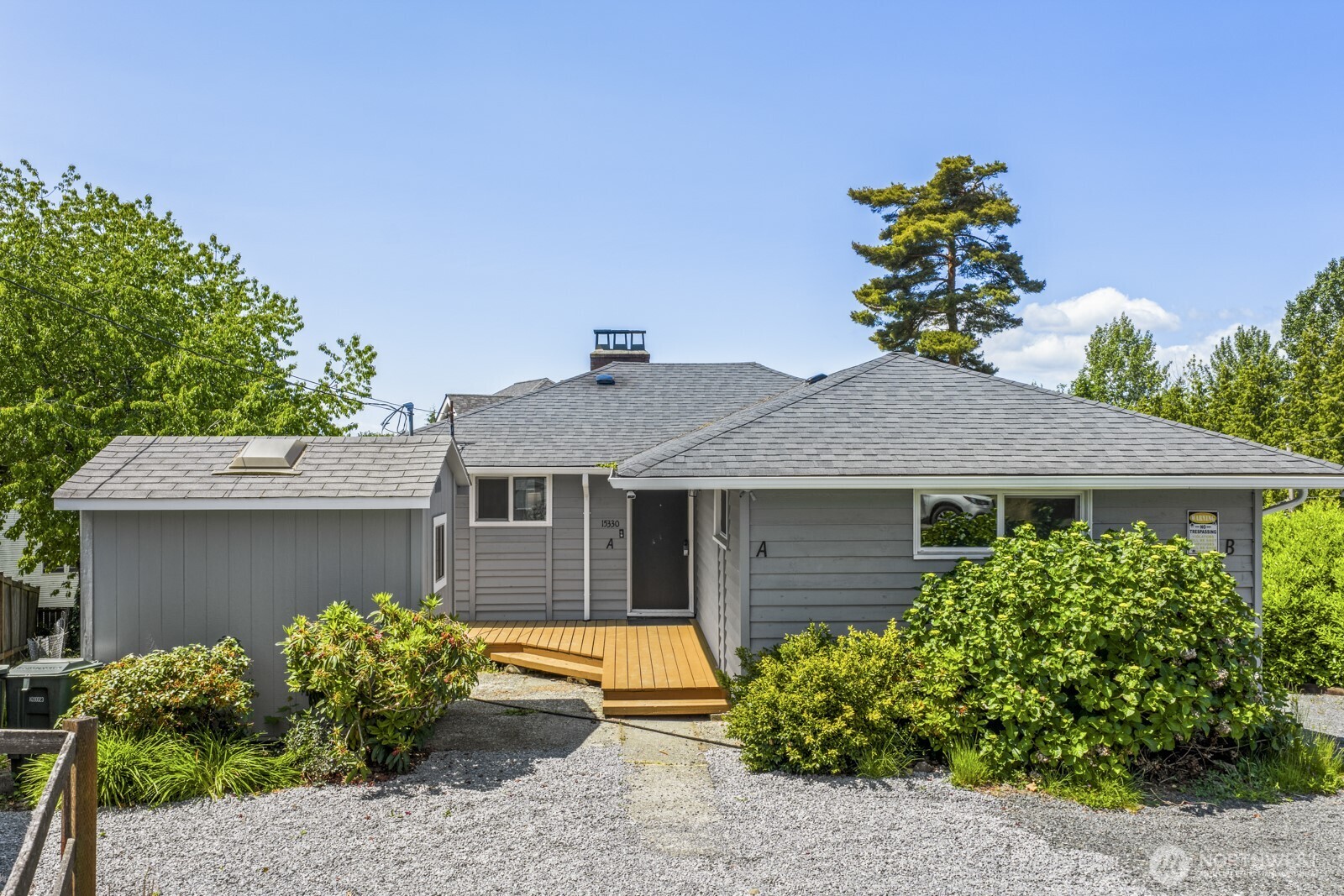 15330 40th Avenue W #A & B, Lynnwood, WA 98087