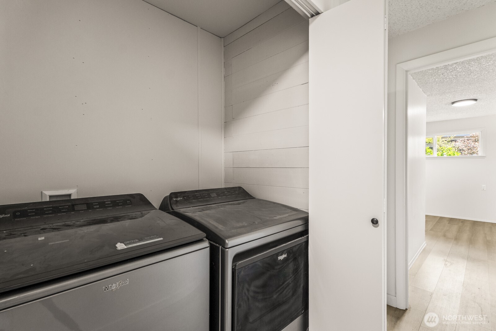 15330 40th Avenue W #A & B, Lynnwood, WA 98087