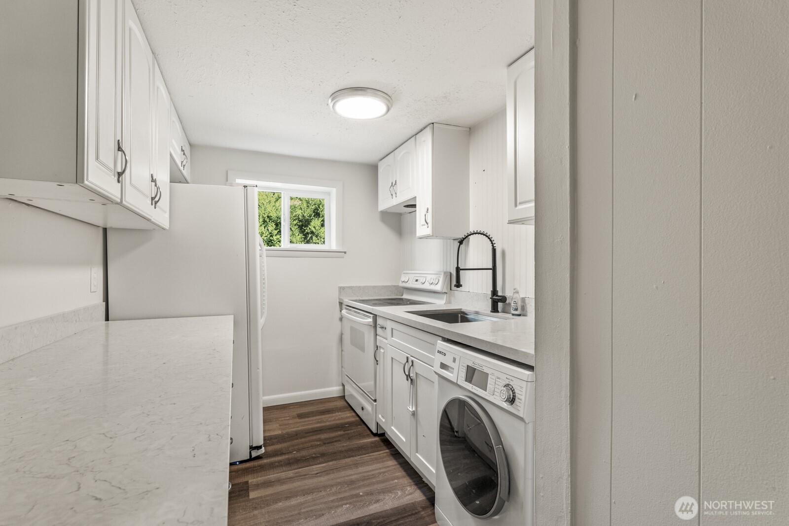 15330 40th Avenue W #A & B, Lynnwood, WA 98087