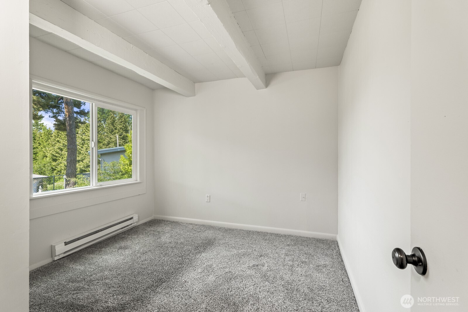 15330 40th Avenue W #A & B, Lynnwood, WA 98087