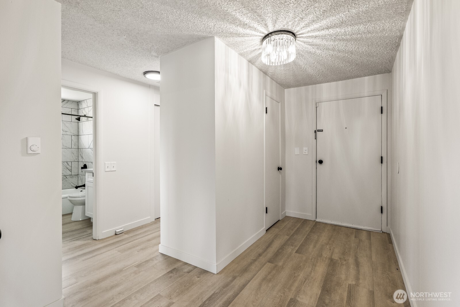 15330 40th Avenue W #A & B, Lynnwood, WA 98087
