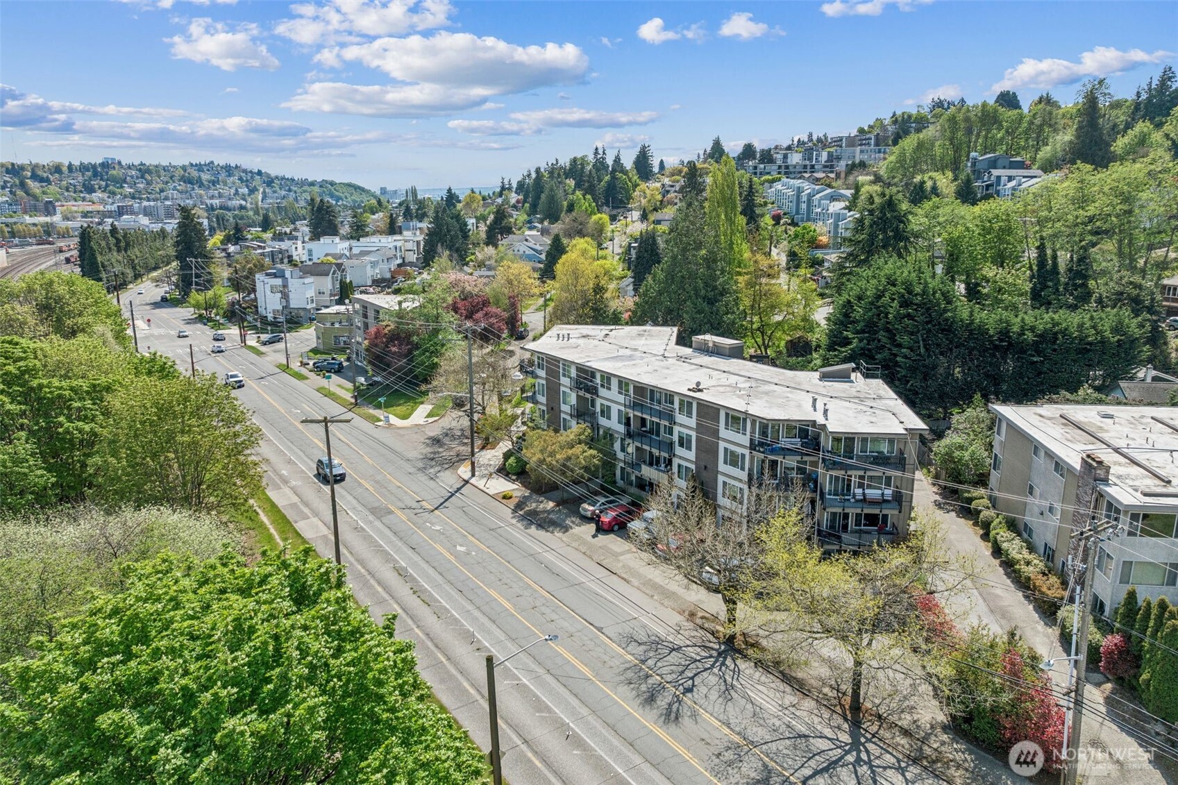 4051 Gilman Avenue W, Seattle, WA 98199
