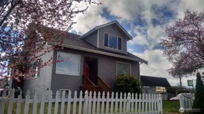 306 2nd ST NE, Auburn, WA 98002 - Photo 2