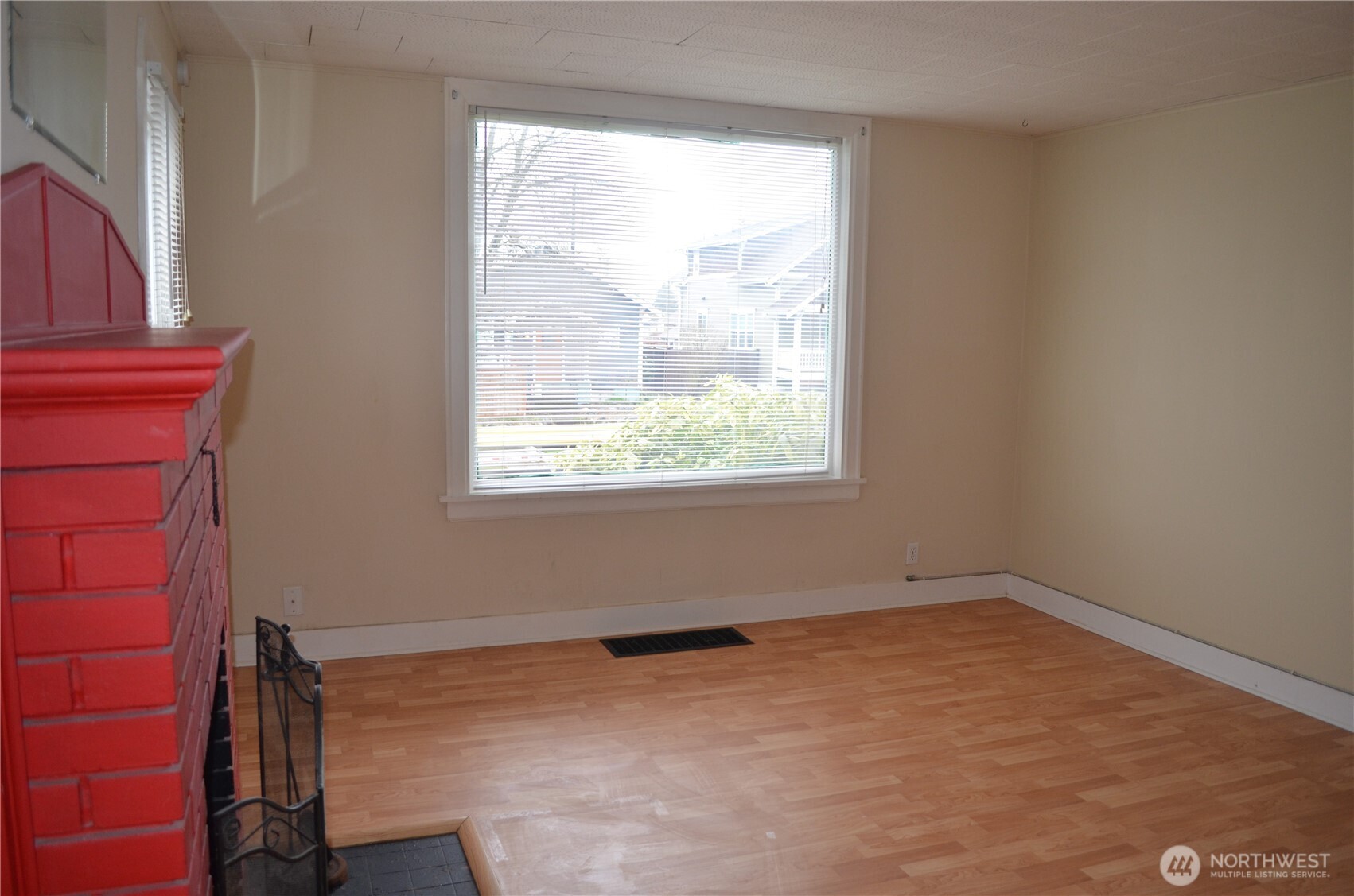 306 2nd ST NE, Auburn, WA 98002