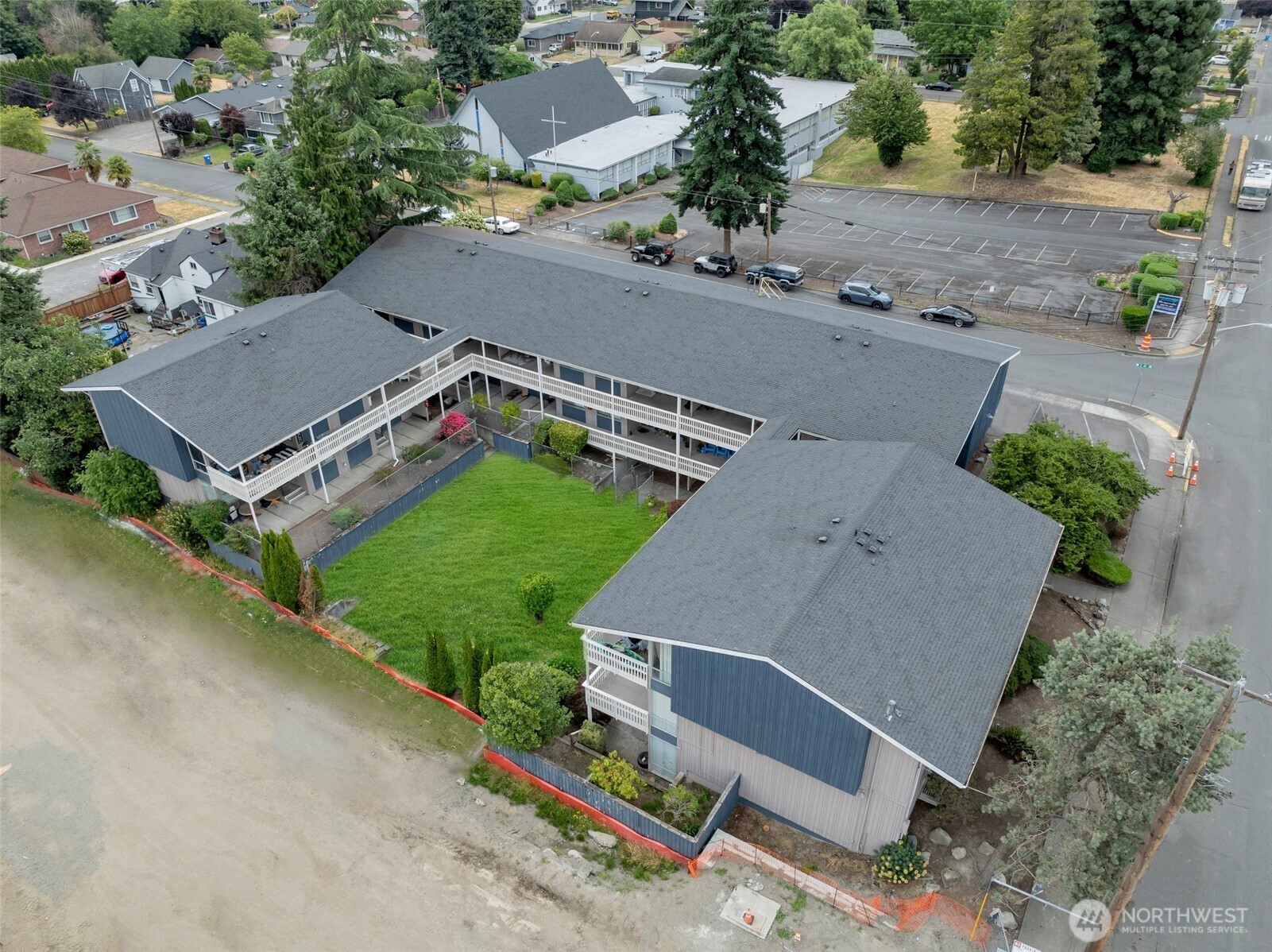 219 5th Avenue NE, Puyallup, WA 98372