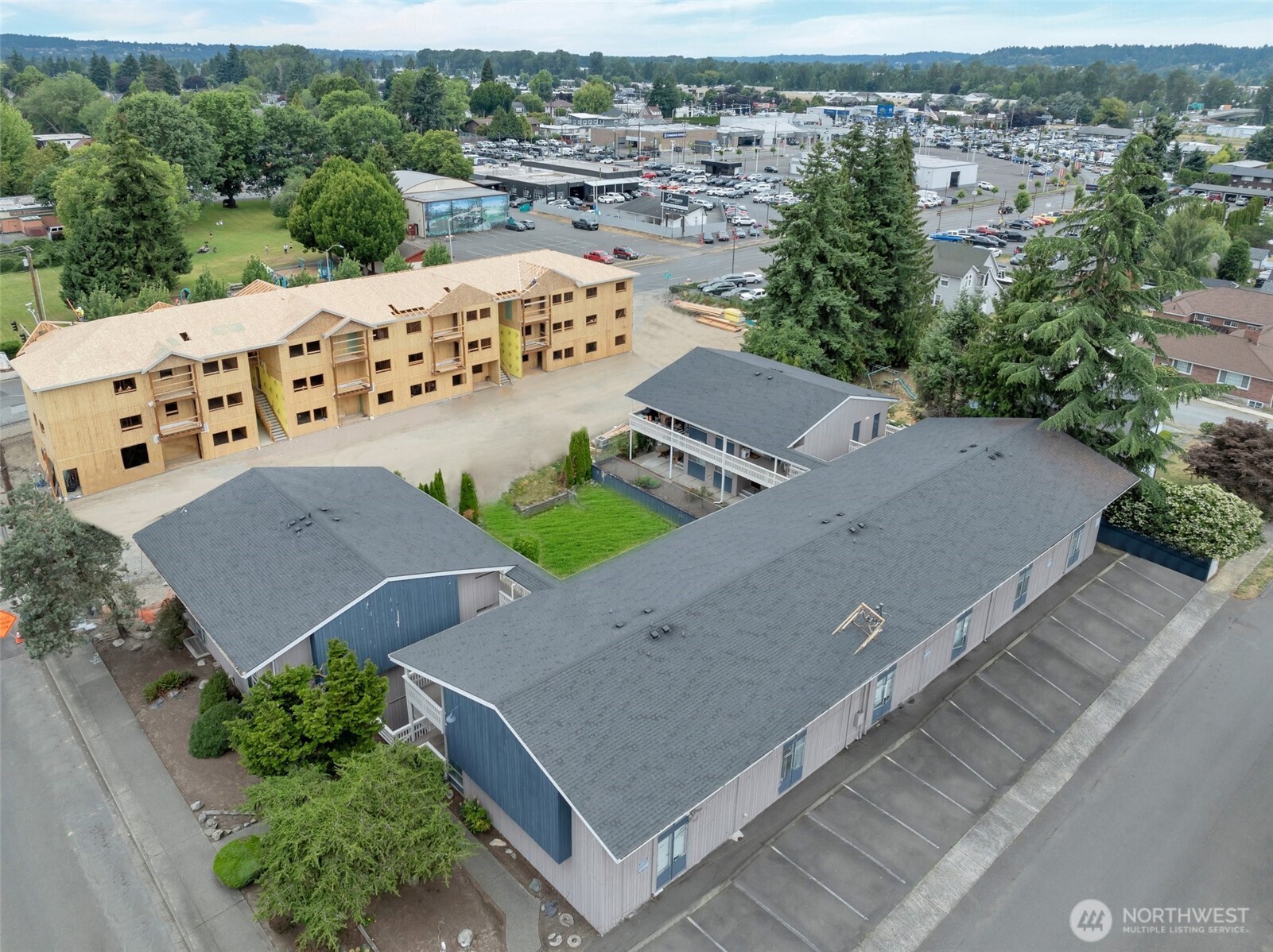 219 5th Avenue NE, Puyallup, WA 98372