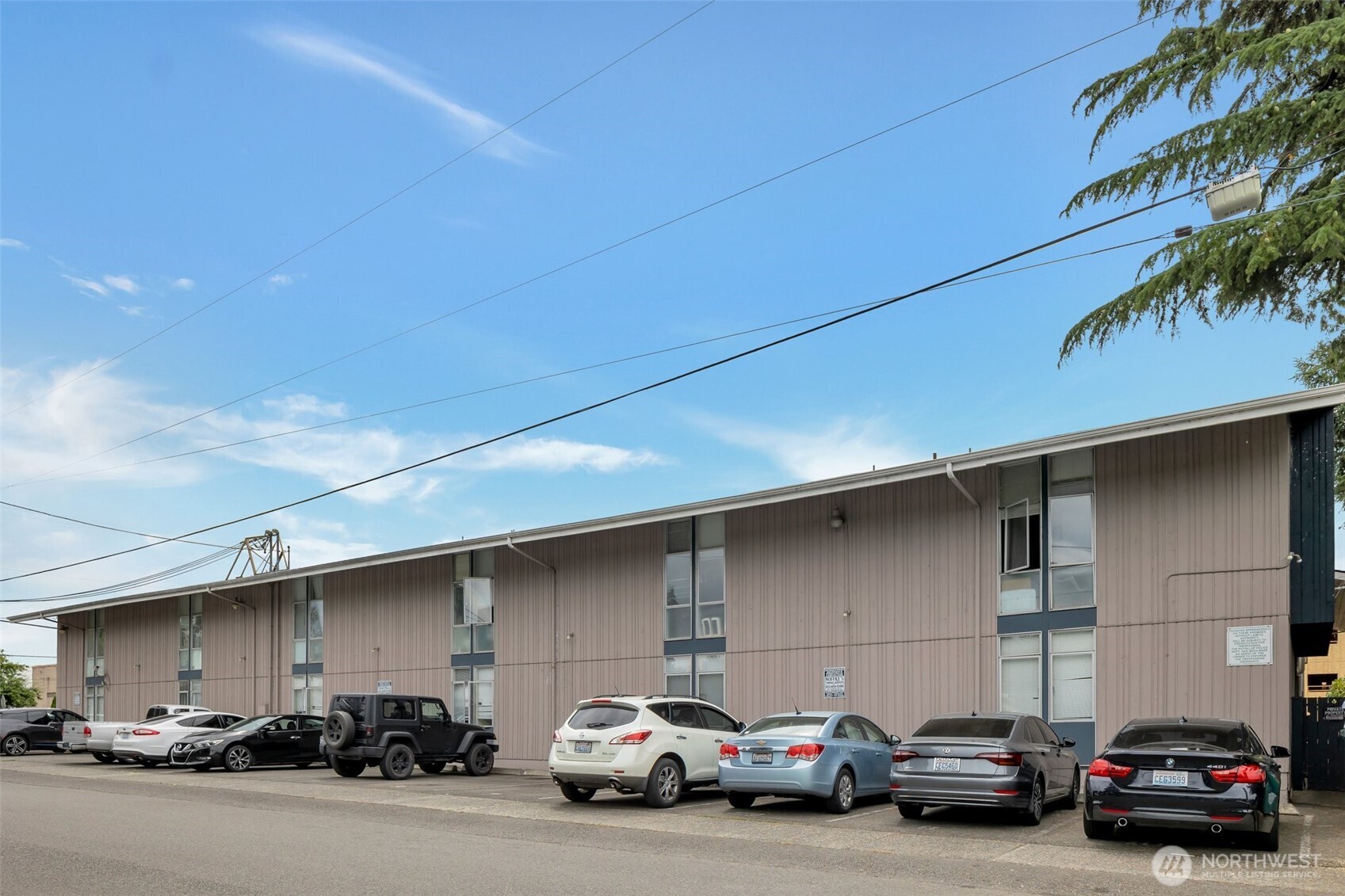 219 5th Avenue NE, Puyallup, WA 98372