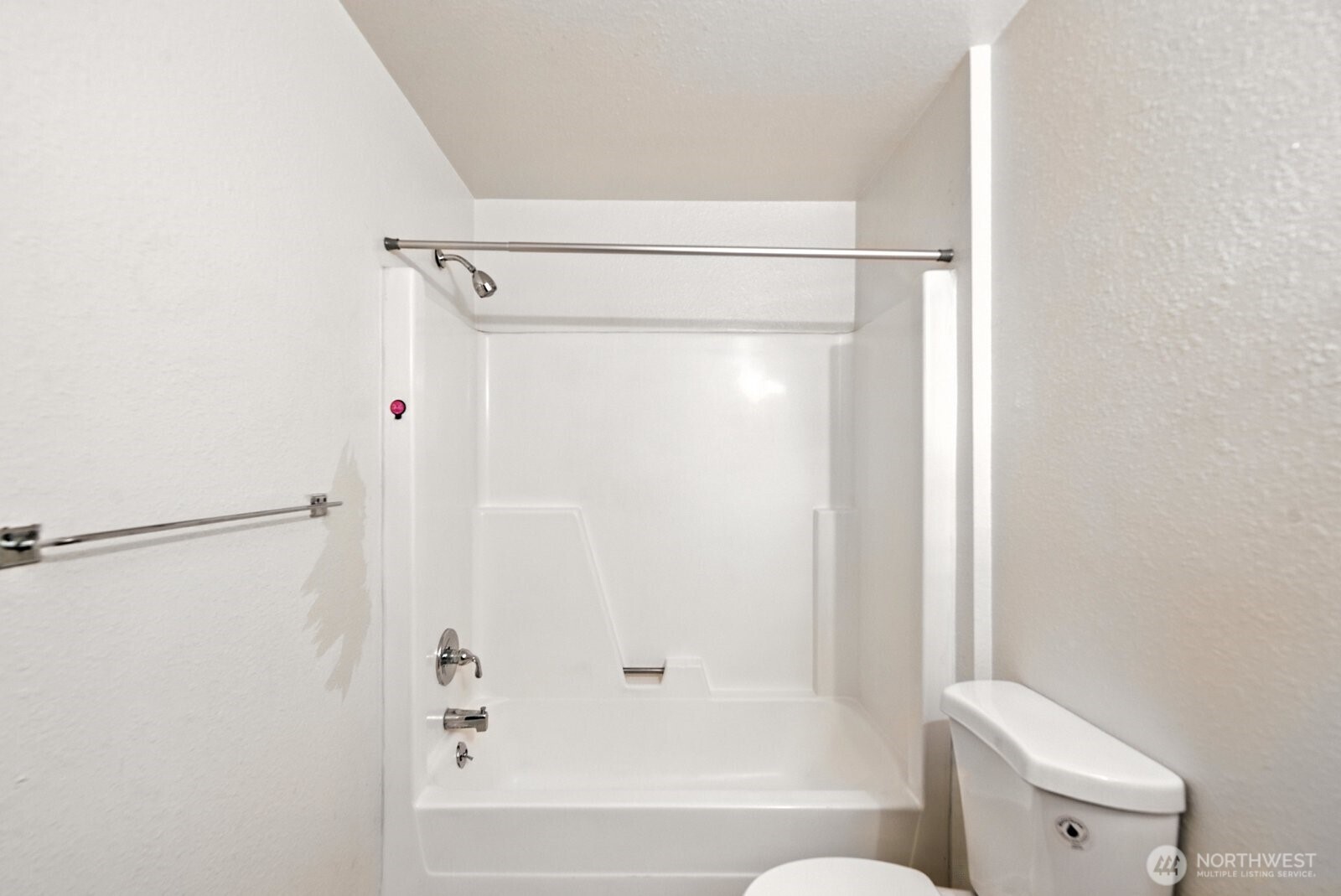 1738 S 82nd Street , Tacoma, WA 98408
