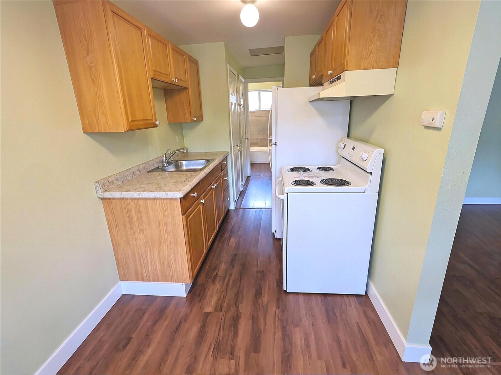 7410 Rainier Avenue S, Seattle, WA 98118