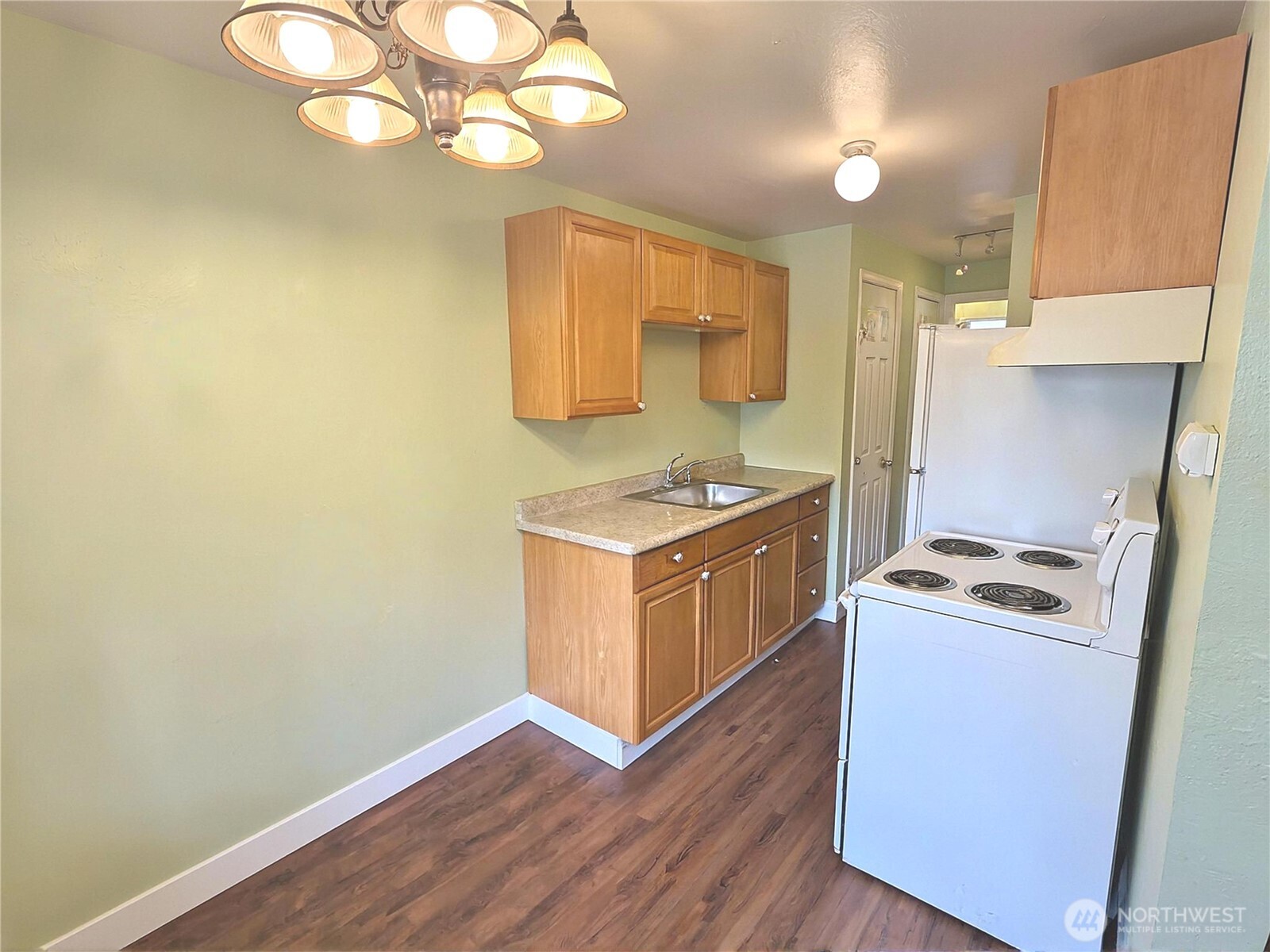 7410 Rainier Avenue S, Seattle, WA 98118